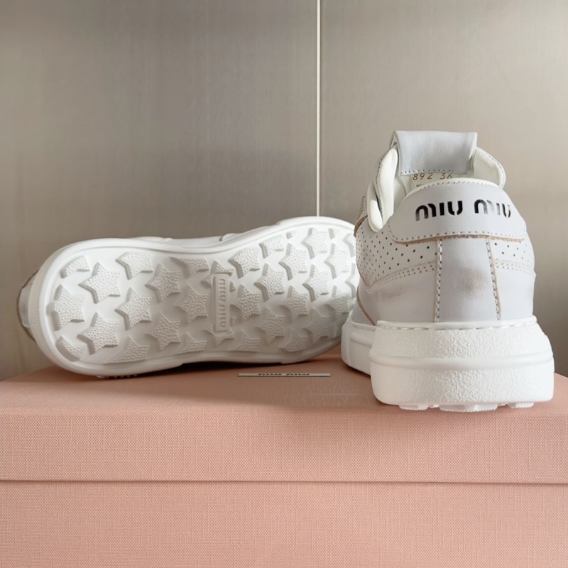 Miu Miu Casual Shoes